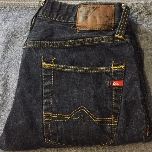 Quiksilver Jeans Men's 30" Straight Fit