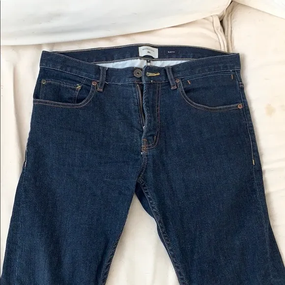 Quiksilver Distorsion Slim Fit Stretch Rinse Jeans