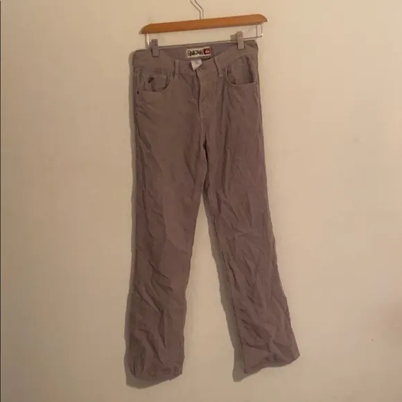 Quicksilver size 28 jeans