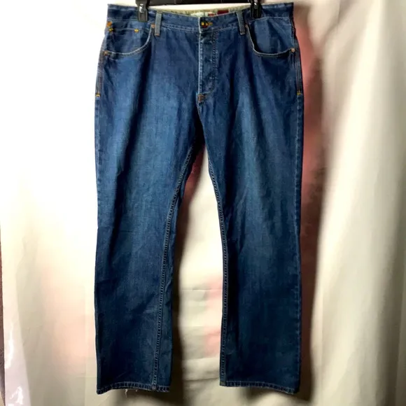 QUICKSILVER RELAXED FIT MENS SIZE 40 100% COTTON CLEAN LEG HEMS SHOW WEAR