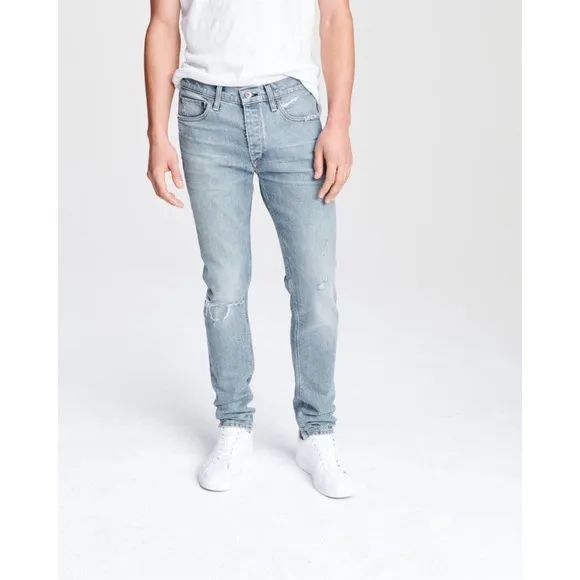 NWT Rag & Bone Fit 1 Low-Rise - Fire Island With Holes Jeans