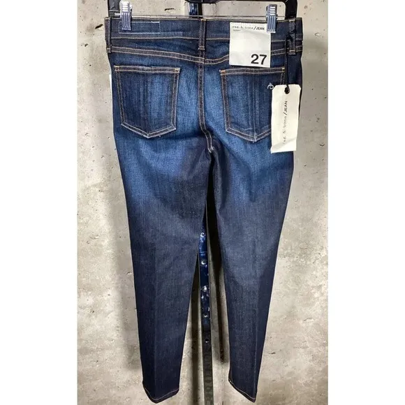 Rag & Bone Kensington Jeans Sz. 27
          
      NWT