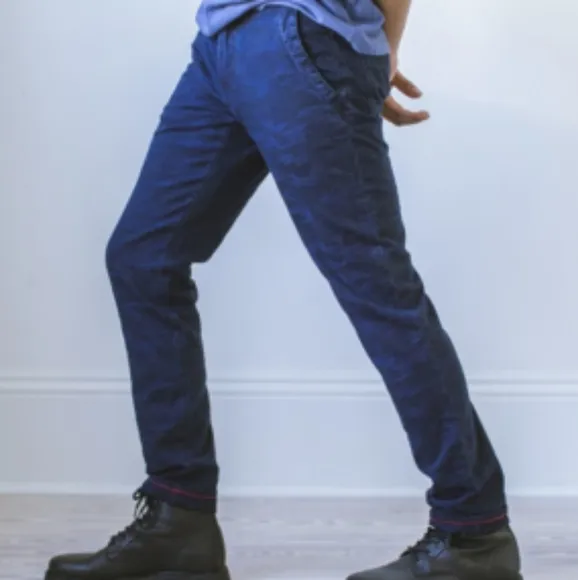 Raleigh Denim Indigo Waves Camo Jean Sz. 30