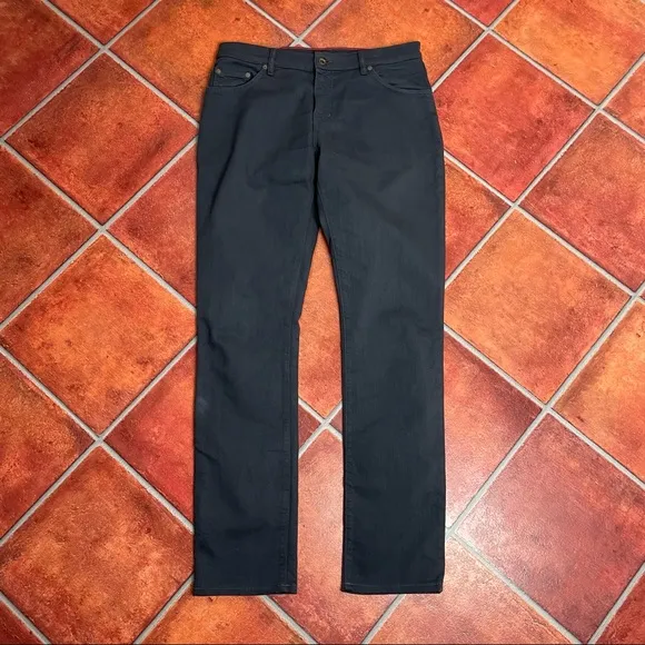 NWOT Raleigh Denim Martin Stretch Jeans