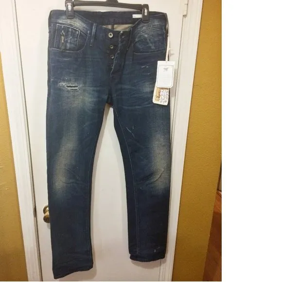 We Are Replay men's 33x34 splatter paint DUILIO distressed slim fit jeans
          
      NWT