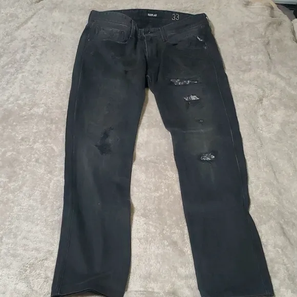 REPLAY BLACK DISTRESS JEANS