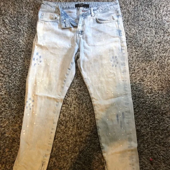 Represent Clo Jeans