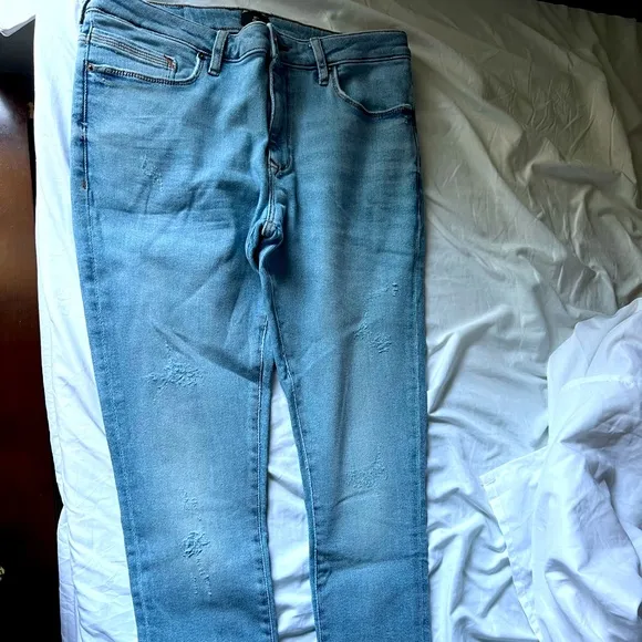 River Island Super Skinny Stretch
          
      NWT
