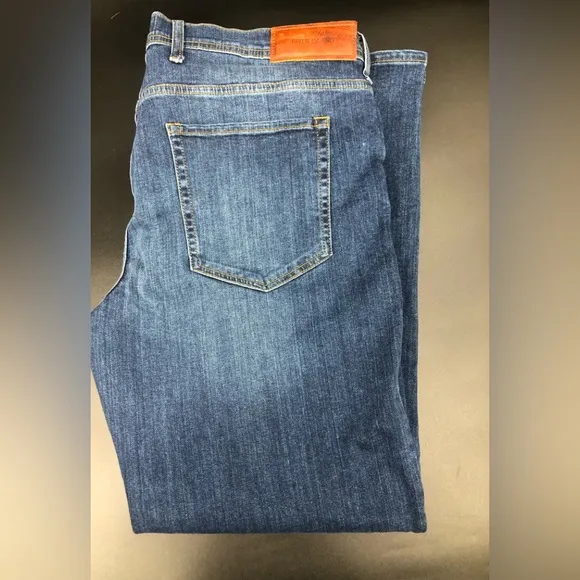River Island Dean Straight Stretch Button Fly Jeans sz 38 x 32. NWT
          
      NWT