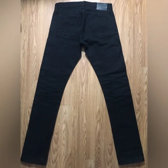 RGT Rogue Territory SK 32 Stealth 15oz Selvedge denim jeans
          
      NWT