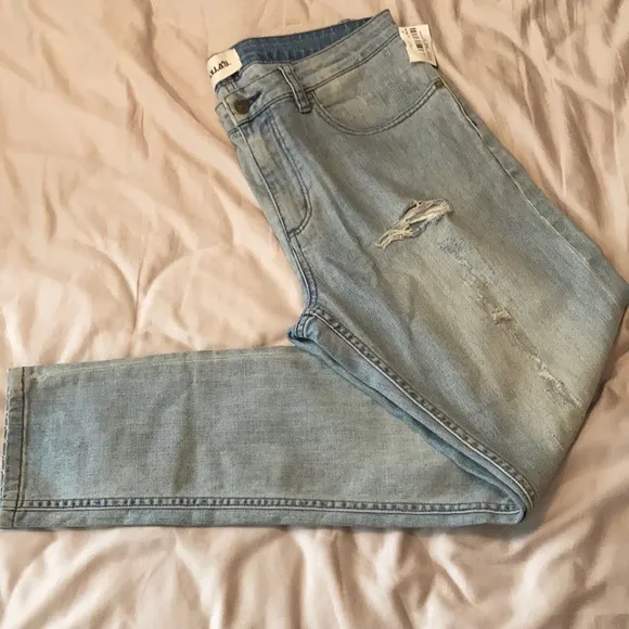 Rolla’s jeans
          
      NWT
