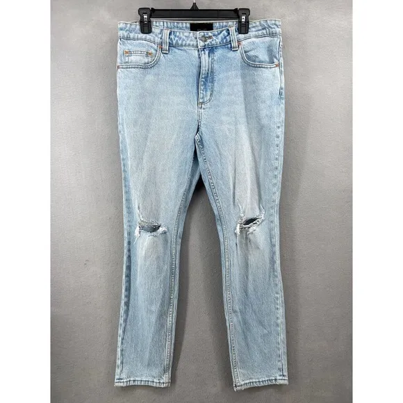 Rollas Jeans Mens 33x32 Tim Slims Slim Fit Distressed Light Wash Stretch Zip Fly
          
      NWT