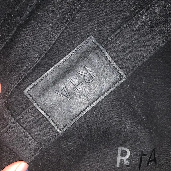 R+A jeans means size 32 never worn
          
      NWT