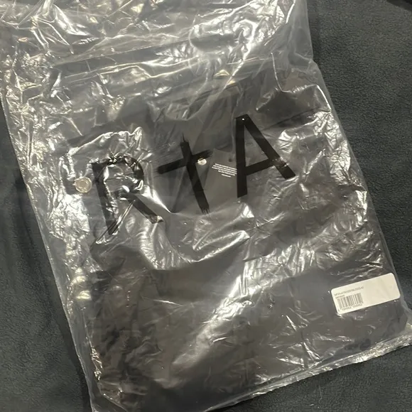 RTA black skinny’s Men’s 40
          
      NWT