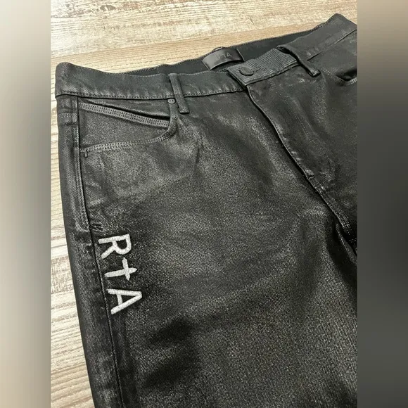 RTA BLACK COATED DAGGER JEANS
          
      NWT