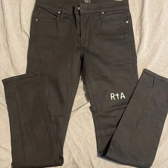 RTA Clayton Slim Fit Jeans