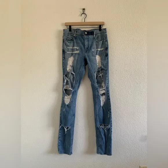 RtA Bryant Skinny Fit Distressed Jeans Men’s Size 32 Medium Blue Wash Denim