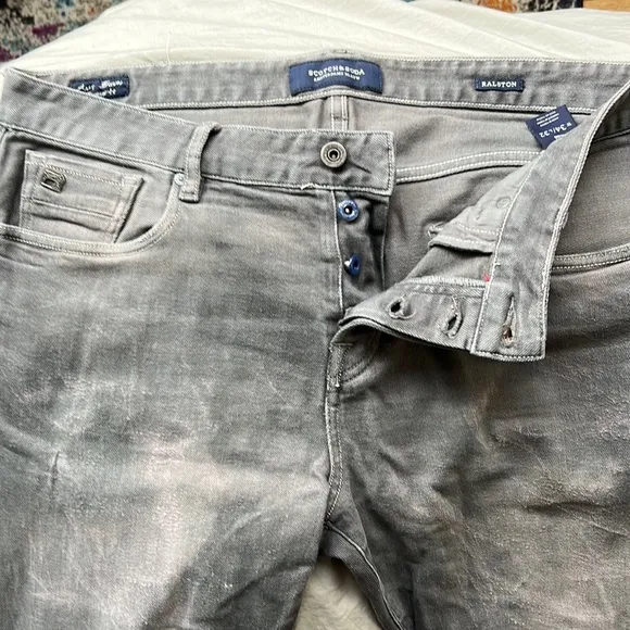 Custom distressed 34x32 Scotch & Soda grey jeans with pink tint slim fit