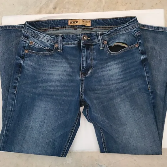 Seven7 Straight Fit Jean