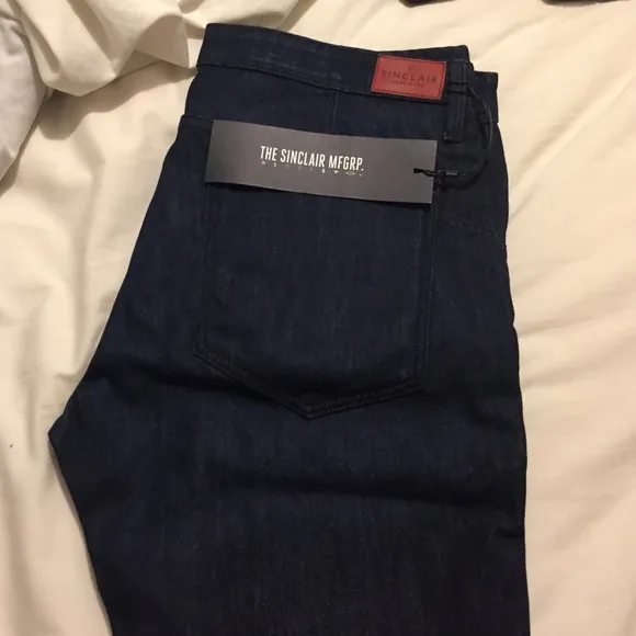 SINCLAIR JEANS
          
      NWT