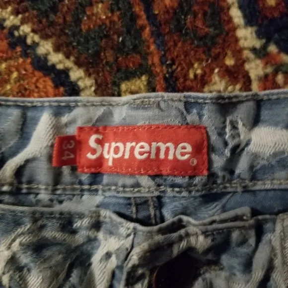 Supreme tapestry jeans