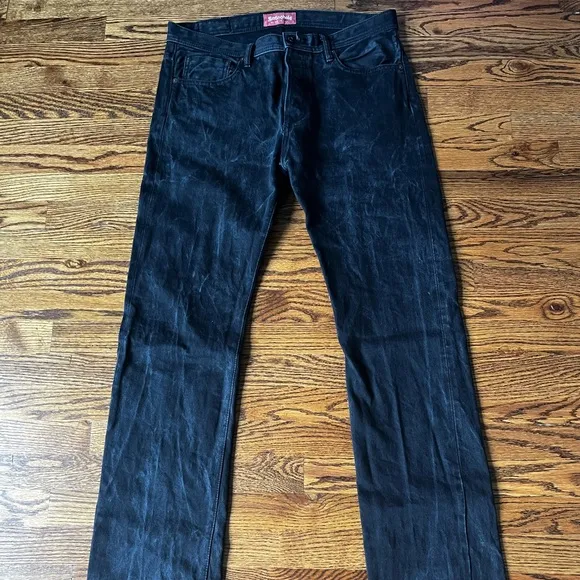 The Strong hold distressed Jeans