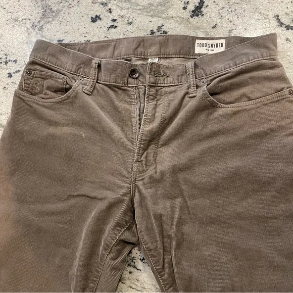 Todd Snyder Slim Italian Corduroy Stretch 5 Pocket Size 31 x 28.5
