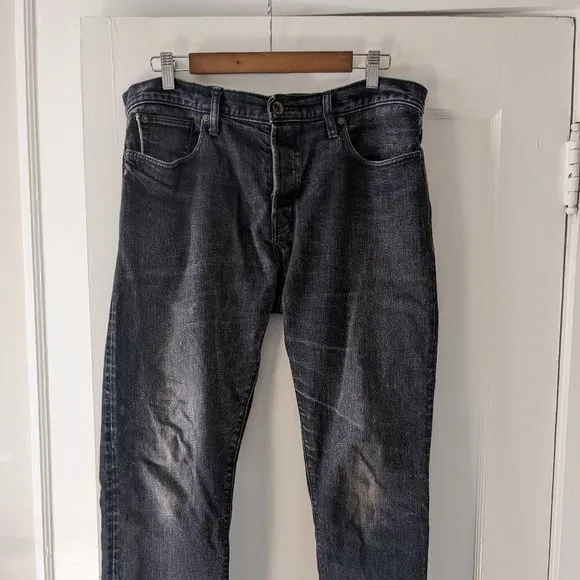 TODD SNYDER SLIM FIT JAPANESE SELVEDGE DENIM JEAN IN GRANITE WASH 33/32