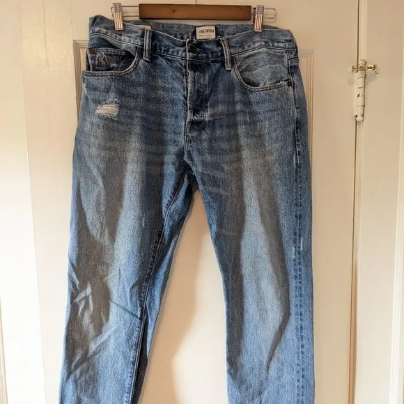 Todd Snyder 	 Slim Fit Selvedge Jean in Destroyed Broome Indigo Wash