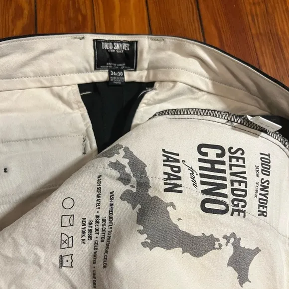 Todd Snyder black officer’s chino