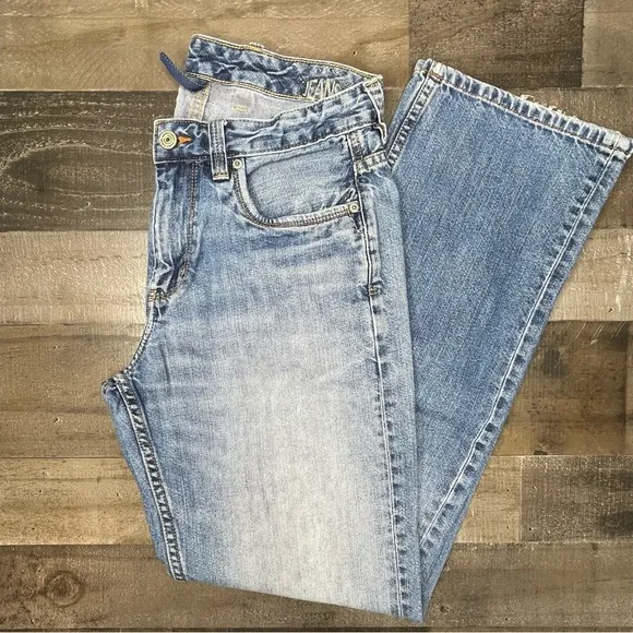Tommy Bahama Standard Jean size 32 X 32