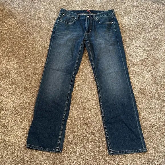 Men’s Tommy Bahama Authentic Cut Jeans 33/32 NWOT