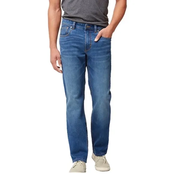 TOMMY Bahama Mens’ Medium Wash Standard Bootcut Jeans. Size 32X32.