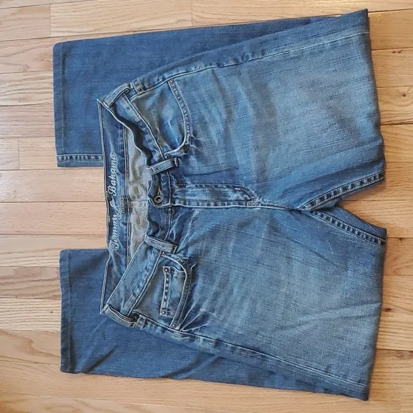 Tommy Bahama Jeans