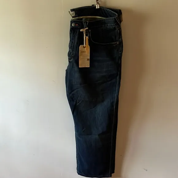 NWT! Tommy Bahama Jeans
          
      NWT