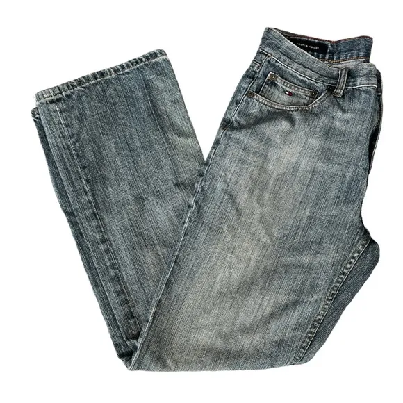 Tommy Hilfiger Denim Jeans Men’s 32x32 Classic Fit Straight Medium Wash