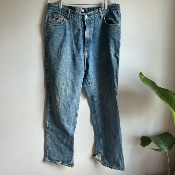 Vintage Distressed Hem Tommy Hilfiger Tommy Jeans Size 38 x 34