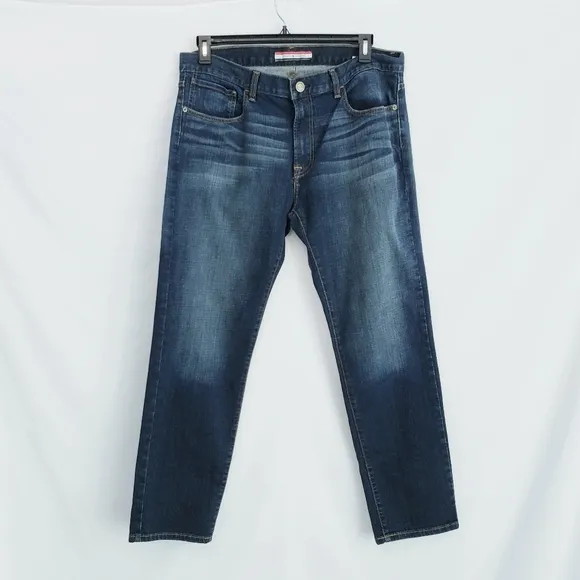 NWT Tommy Hilfiger Denim THD Slim Fit Jeans Medium Wash 36W x 30L
          
      NWT