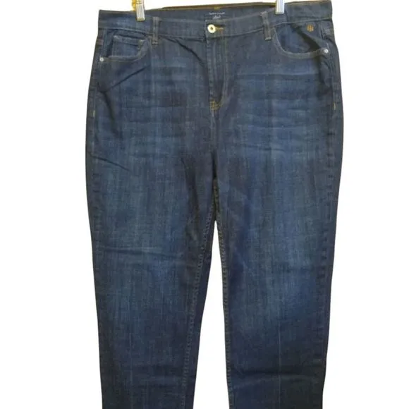 TOMMY Hilfiger Goshen Boyfriend Men Jeans ~Size 16~ Classic
