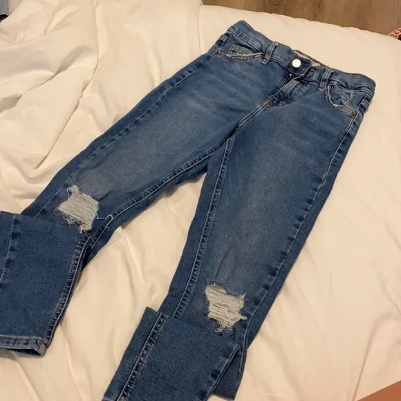 Tip shop size 26 skinny jeans