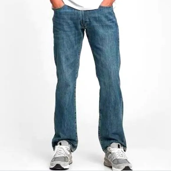 Topshop Mens Relaxed Flare Jeans
          
      NWT