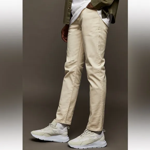 NWT Topshop Men's Straight Leg Ivory Jeans 32 x 32
          
      NWT