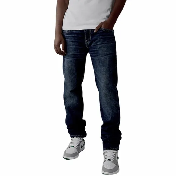 True Religion Geno Relaxed Fit Slim Flap Pocket Jeans 44 X 33 1/2”
          
      NWT