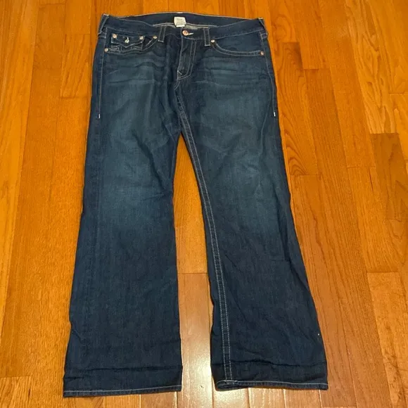 True Religion Bootcut Men Jean Size 38