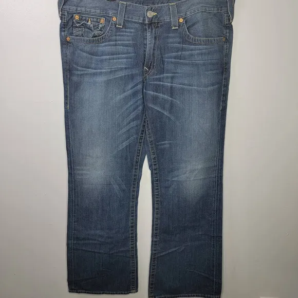 NWOT True Religion BILLY WORLD TOUR Bootcut Jeans Denim Flap Pockets USA 42x33