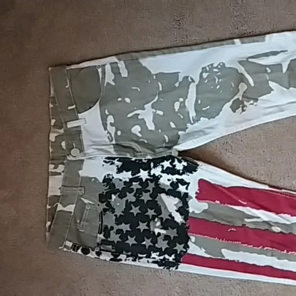 Mens /  LADIES  Fashion Jeans