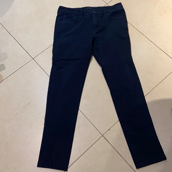 Uniqlo blue jeans