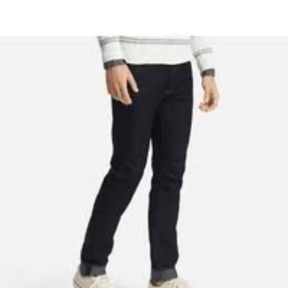Uniqlo Miracle Air Skinny jeans Size 28 L 32 NWOT