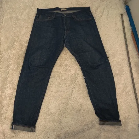 Selvadge denim uniqlo sz 35 x 32