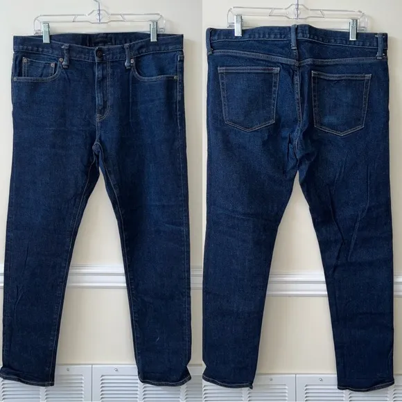 Men’s Uniqlo Dark Wash Jeans Size 36x32